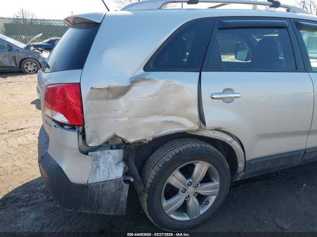 44493555 :رقم المزاد ، 5XYKUDA2XDG359280 vin ، 2013 Kia Sorento Ex V6 مزاد بيع