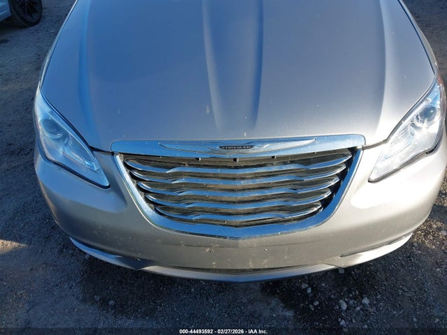 2013 Chrysler 200 Limited მანქანა იყიდება აუქციონზე, vin: 1C3CCBCG5DN523424, აუქციონის ნომერი: 44493592