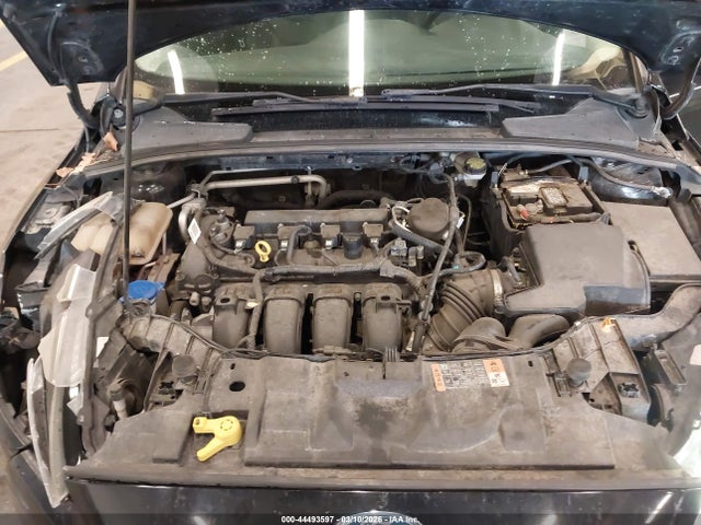 Ford FOCUS SE 2016 1FADP3K21GL212627 Image 10