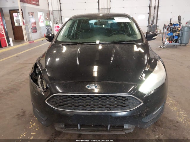 Ford FOCUS SE 2016 1FADP3K21GL212627 Image 12