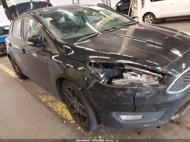 Ford FOCUS SE 2016 1FADP3K21GL212627 Image 6