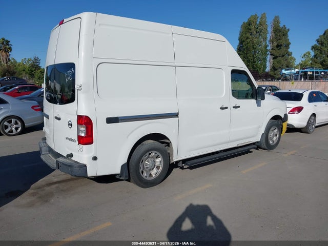 1N6BF0LY3HN804958 Nissan Nv Cargo Nv2500 Hd Sv V6