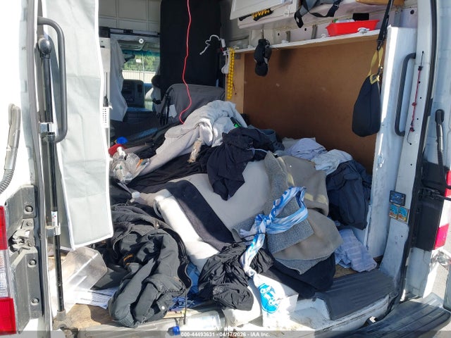 1N6BF0LY3HN804958 Nissan Nv Cargo Nv2500 Hd Sv V6