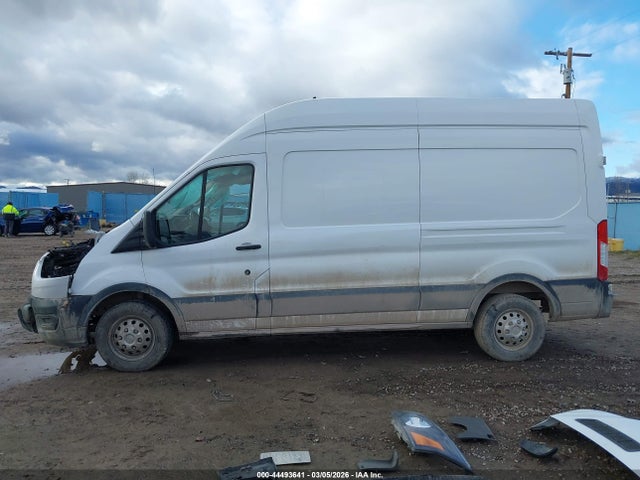 1FTBR2X82PKA71012 Ford Transit-250