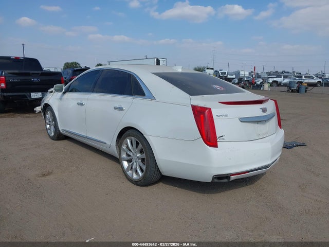 2016 CADILLAC XTS 2G61M5S33G9126384 Photo 2