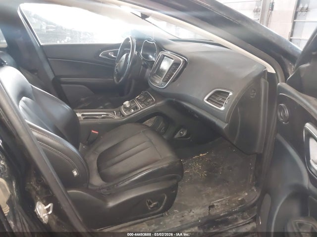 Aukcja sprzedaży 2015 Chrysler 200 C, vin: 1C3CCCEGXFN523747, numer aukcji: 44493688