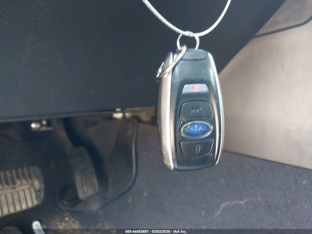 2017 Subaru Legacy 2.5i Sport მანქანა იყიდება აუქციონზე, vin: 4S3BNAR68H3042952, აუქციონის ნომერი: 44493697