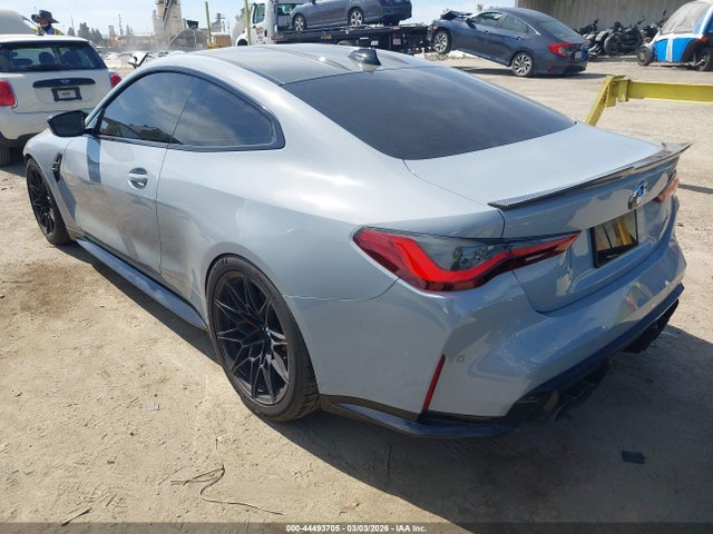 2021 BMW M4 WBS33AZ03MCG57355 Photo 2