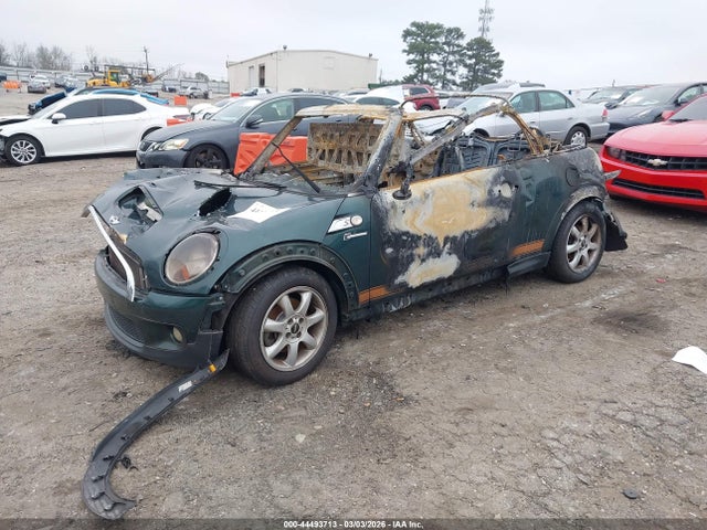2010 MINI COOPER S WMWMS3C58ATZ85603 Photo 1