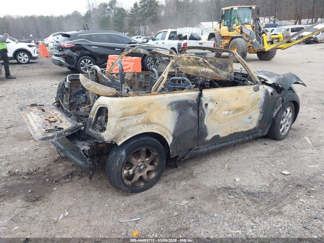 2010 MINI COOPER S WMWMS3C58ATZ85603 Photo 3