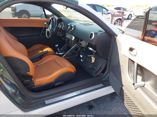 Продажа на аукционе авто 2001 Audi Tt, vin: TRUTX28NX11013084, номер лота: 44493732