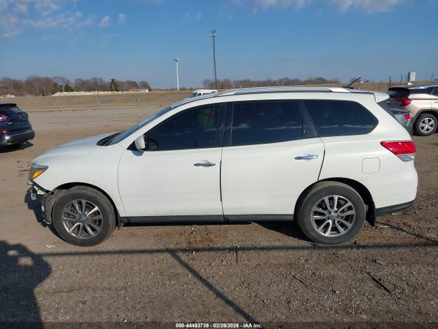 2013 Nissan Pathfinder Sv მანქანა იყიდება აუქციონზე, vin: 5N1AR2MN4DC620507, აუქციონის ნომერი: 44493739