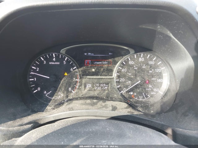 2013 Nissan Pathfinder Sv მანქანა იყიდება აუქციონზე, vin: 5N1AR2MN4DC620507, აუქციონის ნომერი: 44493739