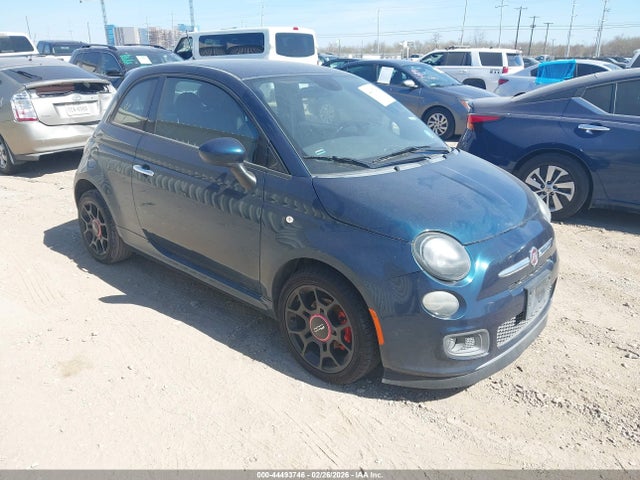 2015 FIAT 500 3C3CFFBR4FT696145 Photo 0