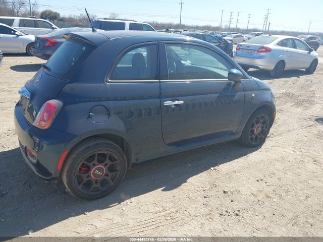 2015 FIAT 500 3C3CFFBR4FT696145 Photo 3