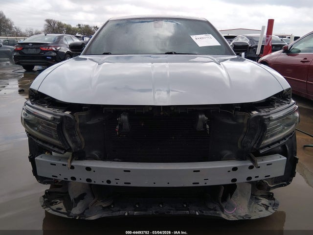 44493752 :رقم المزاد ، 2C3CDXJGXNH209761 vin ، 2022 Dodge Charger Sxt Awd مزاد بيع