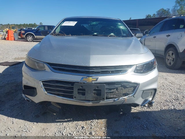 1G1ZD5ST3JF174328 Chevrolet MALIBU LT