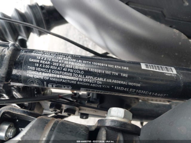 2017 HARLEY-DAVIDSON XL883 1HD4LE216HC414467 Photo 9