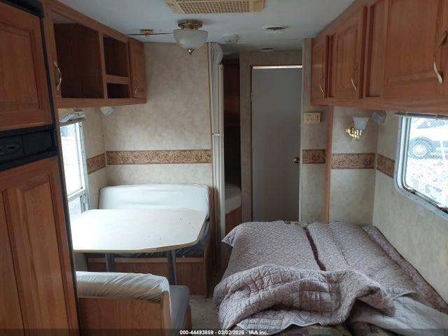 2006 Jayco Camper მანქანა იყიდება აუქციონზე, vin: 1UJBJ02P861EN1179, აუქციონის ნომერი: 44493859