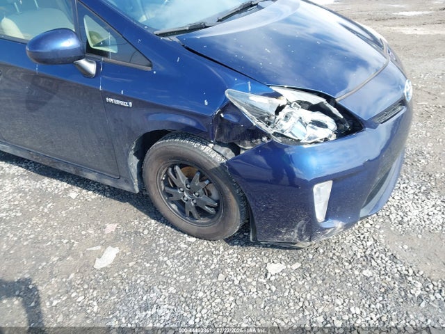 JTDKN3DU3E0386932 Toyota Prius Three