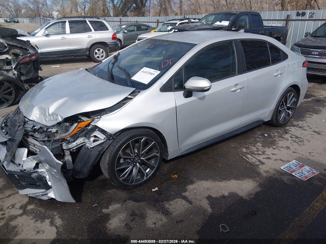 Toyota COROLLA SE 2020 5YFS4RCE0LP017335 Image 2