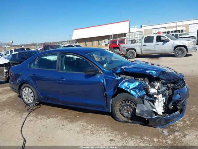 44493908 :رقم المزاد ، 3VW267AJXGM216627 vin ، 2016 Volkswagen Jetta 1.4t S مزاد بيع
