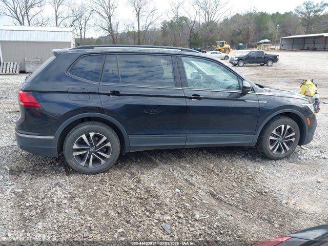 44493917 :رقم المزاد ، 3VVRB7AX1PM070119 vin ، 2023 Volkswagen Tiguan 2.0t S مزاد بيع