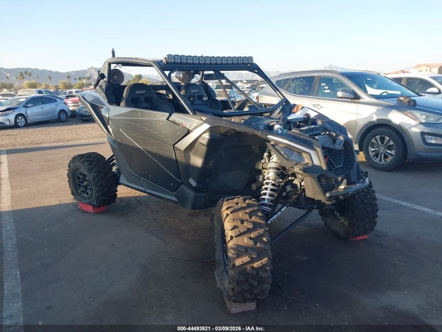 2021 CAN-AM MAVERICK X3 3JBVXAV41MK002716
