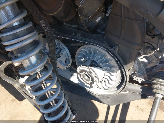 2021 CAN-AM MAVERICK X3 3JBVXAV41MK002716 Photo 8