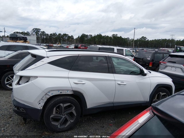 5NMJE3AE8NH135851 Hyundai Tucson Limited