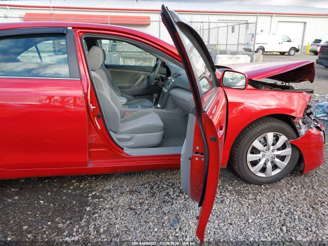 2011 TOYOTA CAMRY 4T1BF3EK5BU644555 Photo 4