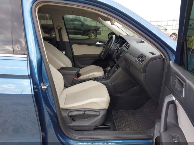 2019 Volkswagen Tiguan 2.0t Se/2.0t Sel/2.0t Sel R-line/2.0t Sel R-line Black მანქანა იყიდება აუქციონზე, vin: 3VV2B7AX8KM098395, აუქციონის ნომერი: 44494017