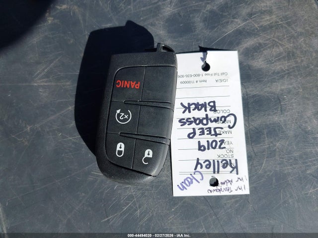 44494020 :رقم المزاد ، 3C4NJDBB3KT812374 vin ، 2019 Jeep Compass Altitude 4x4 مزاد بيع