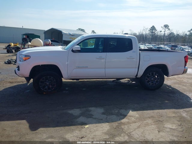 3TMCZ5AN4PM592195 Toyota Tacoma Sr5 V6