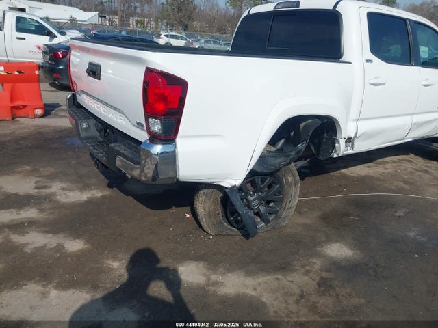 3TMCZ5AN4PM592195 Toyota Tacoma Sr5 V6