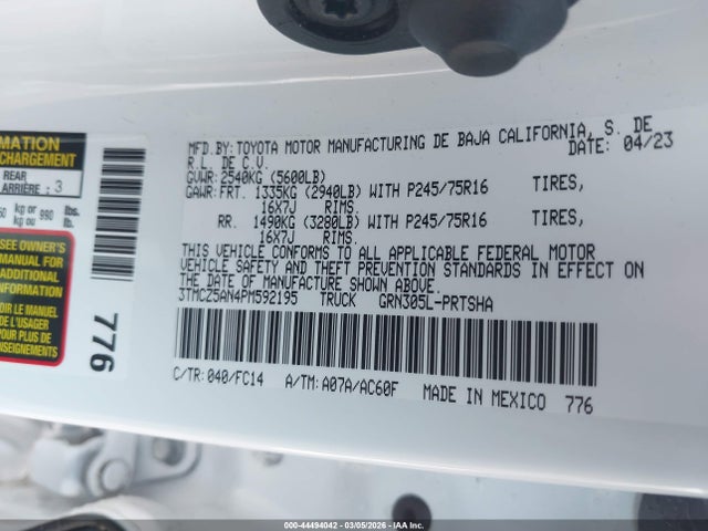 3TMCZ5AN4PM592195 Toyota Tacoma Sr5 V6