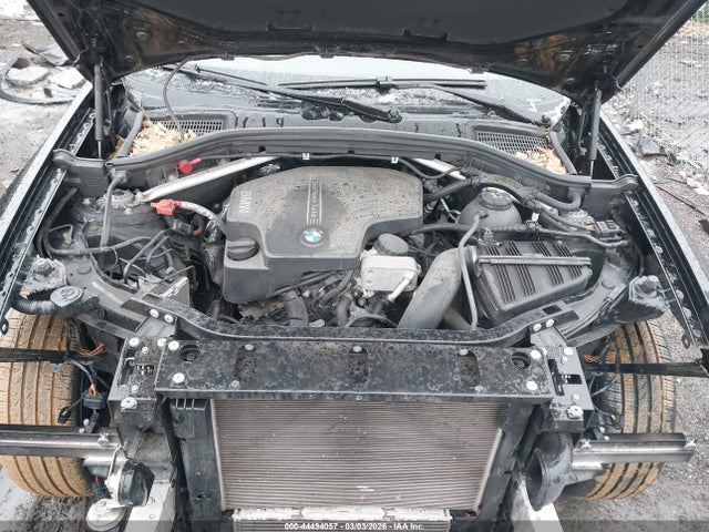 2016 BMW X4 5UXXW3C5XG0R22550 Photo 9