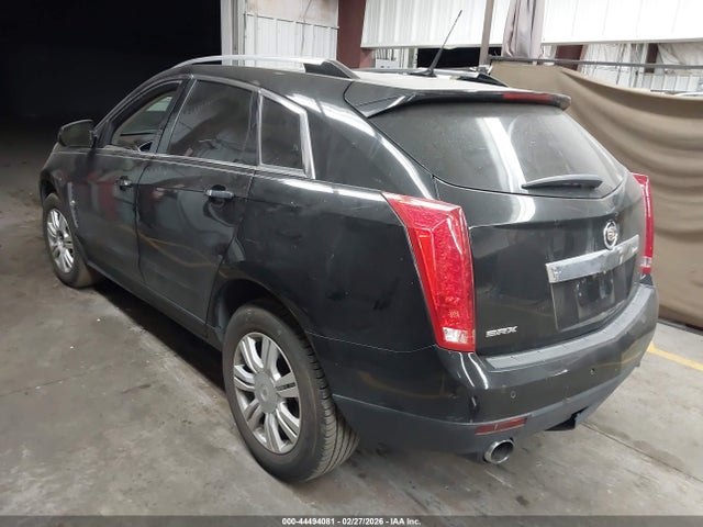 2011 CADILLAC SRX 3GYFNAEY5BS537811 Photo 2