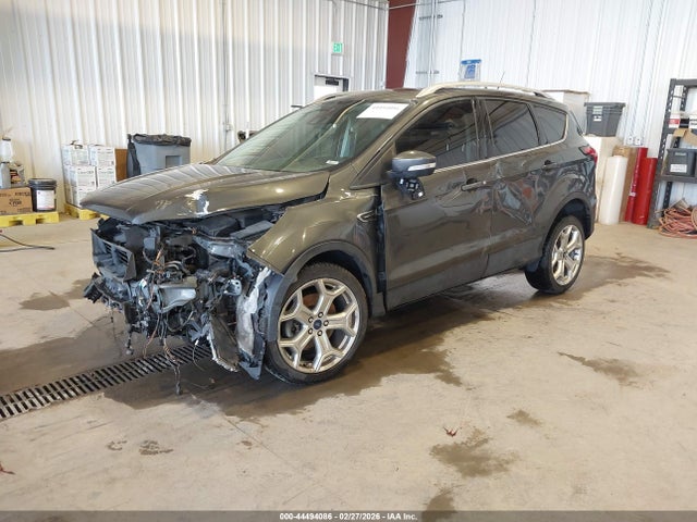 1FMCU0J9XKUC55566 Ford Escape Titanium