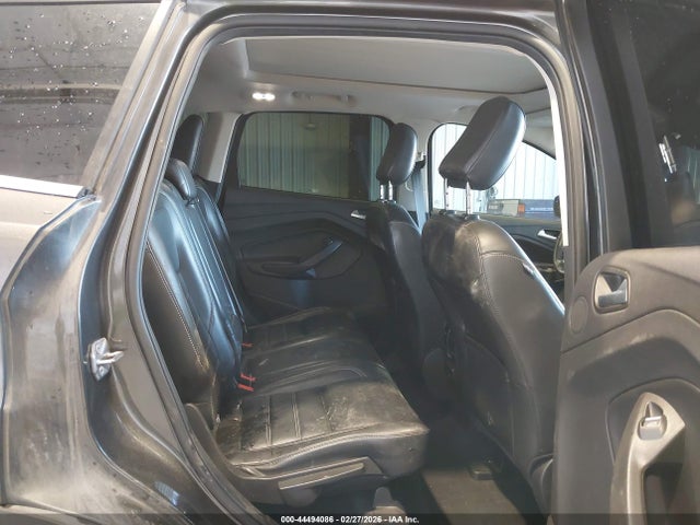 1FMCU0J9XKUC55566 Ford Escape Titanium