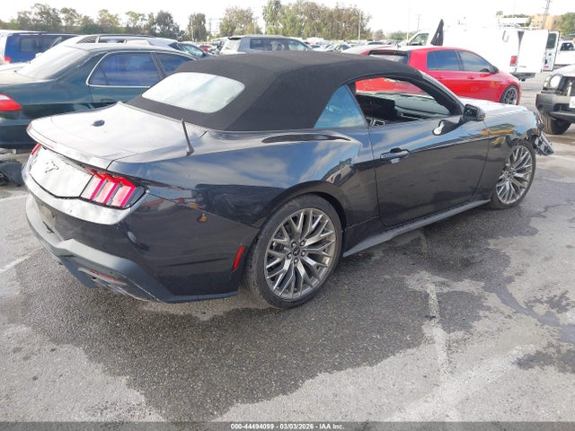 Ford Mustang Ecoboost Premium 2024 1FAGP8UH8R5137332 Image 4