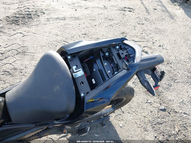 Kawasaki Ex650 R 2025 ML5EXER13SDAF9672 Image 14