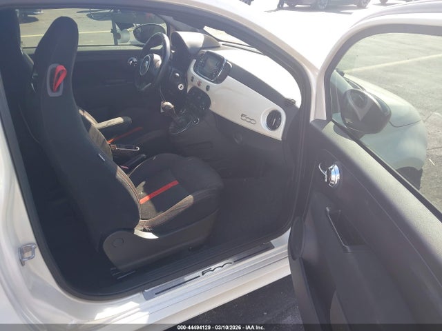 2016 FIAT 500 3C3CFFFH2GT184581 Photo 4