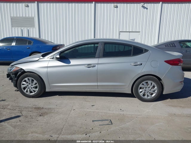 Продажа на аукционе авто 2017 Hyundai Elantra Se, vin: 5NPD74LF3HH127568, номер лота: 44494188