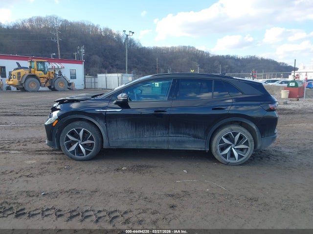 1V2WNPE89PC037610 Volkswagen Id.4 Awd Pro S