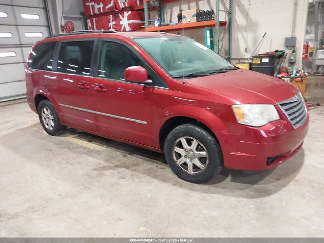 2010 CHRYSLER TOWN & COUNTRY 2A4RR5D11AR104365