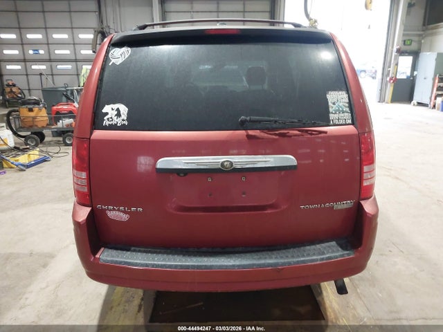 44494247 :رقم المزاد ، 2A4RR5D11AR104365 vin ، 2010 Chrysler Town & Country Touring مزاد بيع