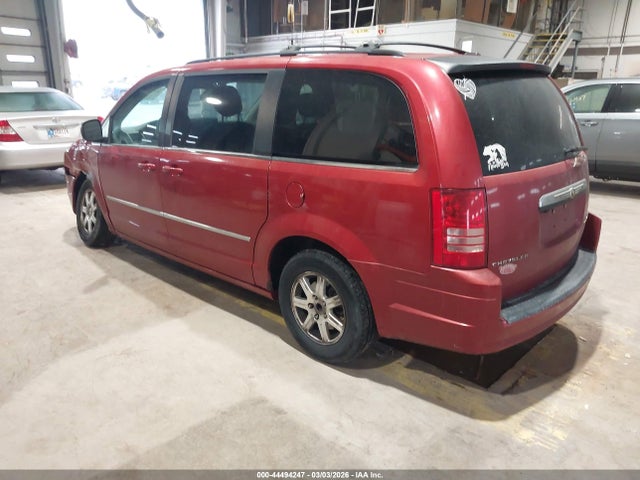 2010 CHRYSLER TOWN & COUNTRY 2A4RR5D11AR104365 Photo 2