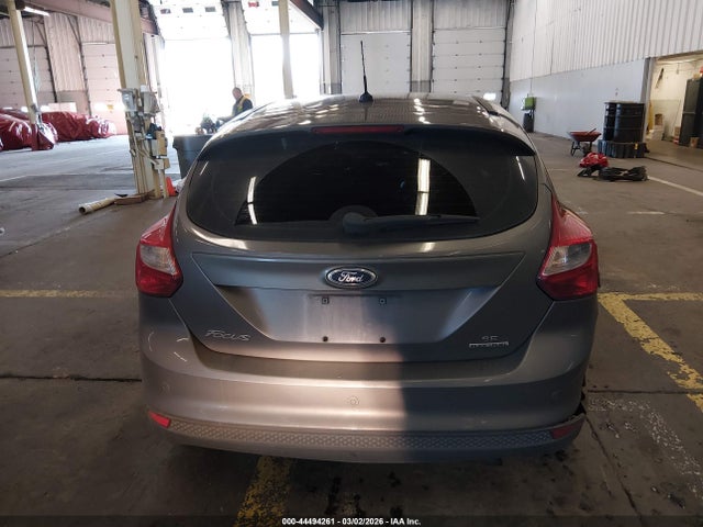 1FADP3K21EL184583 Ford FOCUS SE