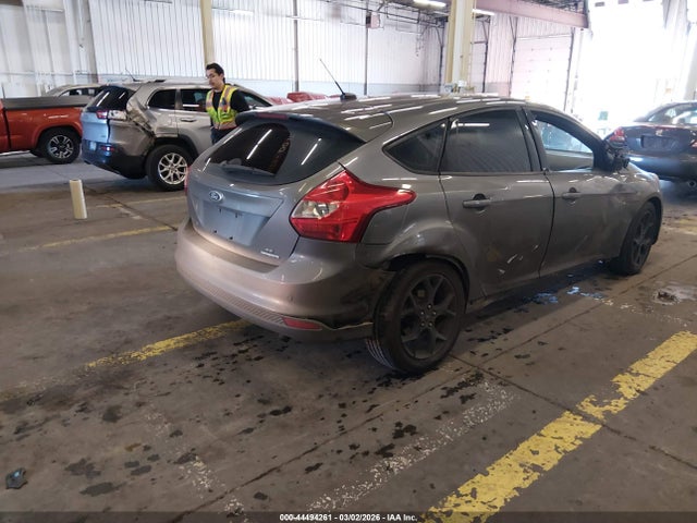 1FADP3K21EL184583 Ford FOCUS SE